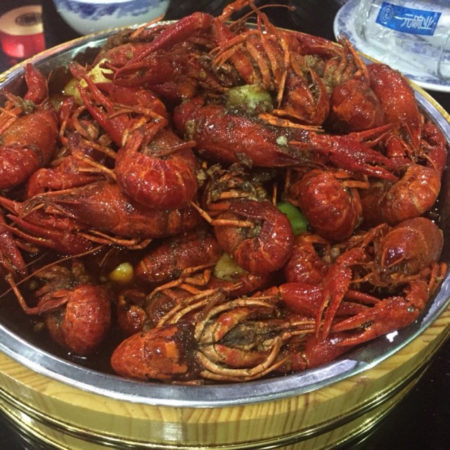 十三香龙虾