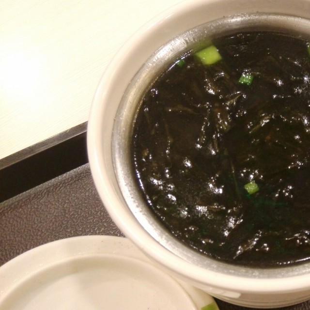 紫菜墨鱼丸汤