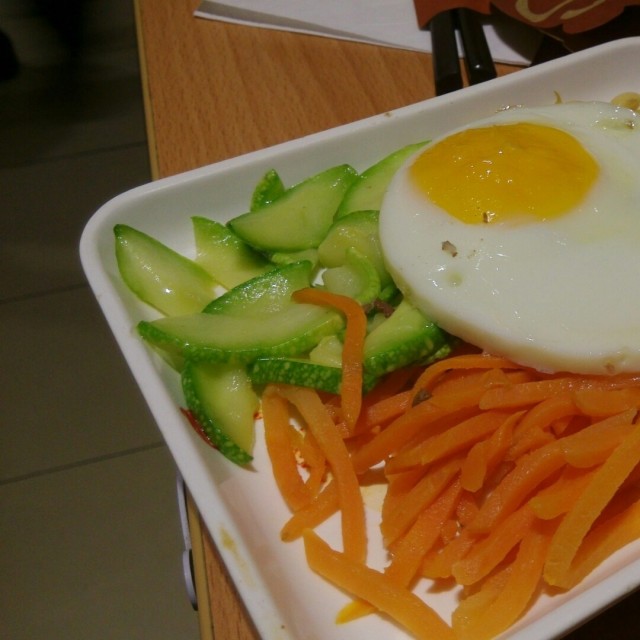 鸡蛋沙拉