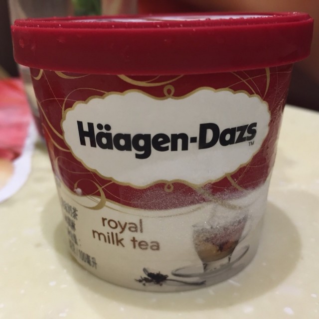 奶茶冰激凌