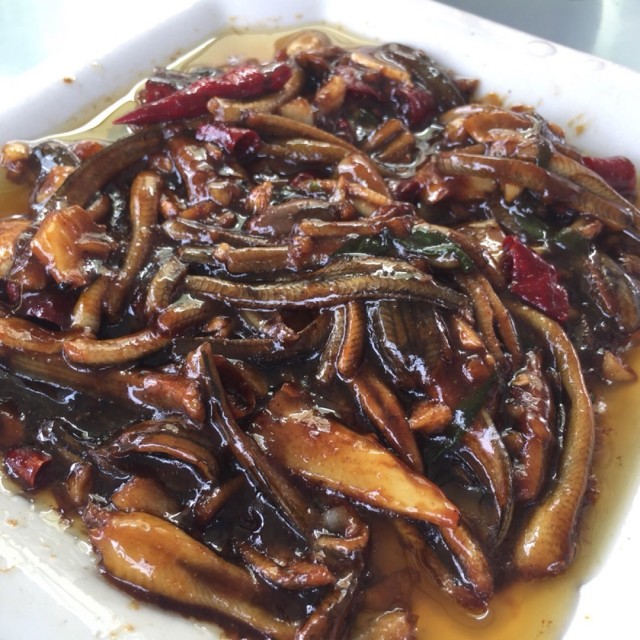 农家炒鳝糊