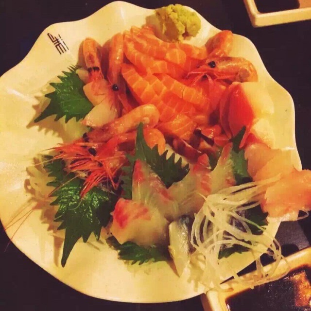 刺身拼盘