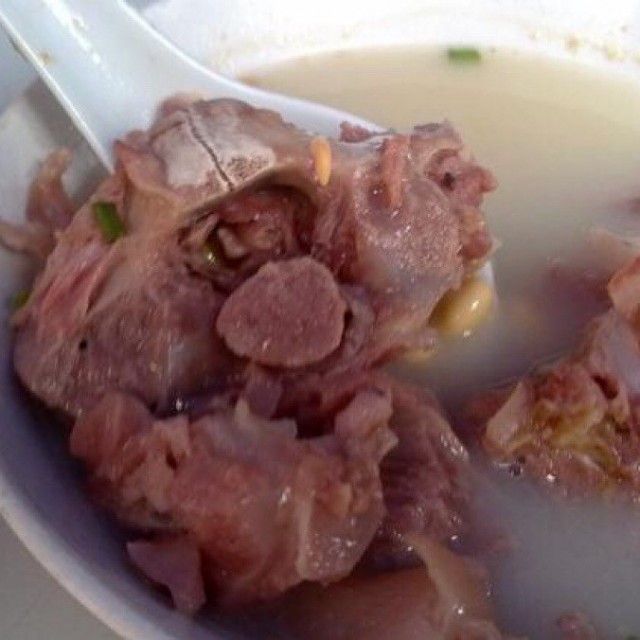 黄豆猪骨汤