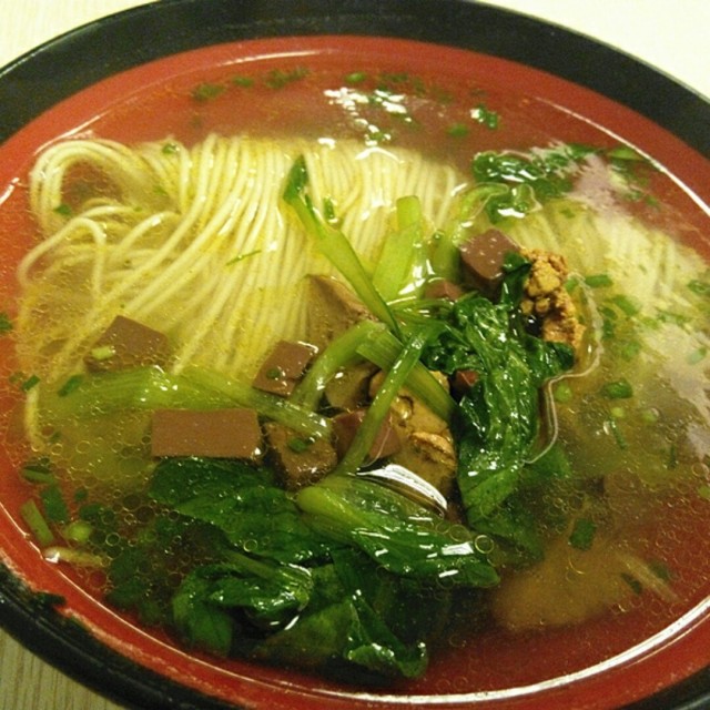 鸡肝鸡血汤面