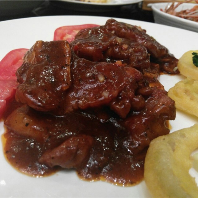 黑椒牛仔骨
