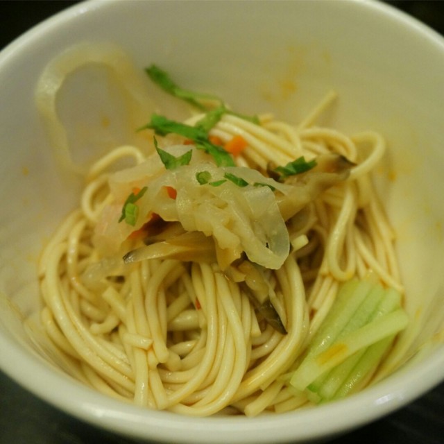 麻辣海蜇面
