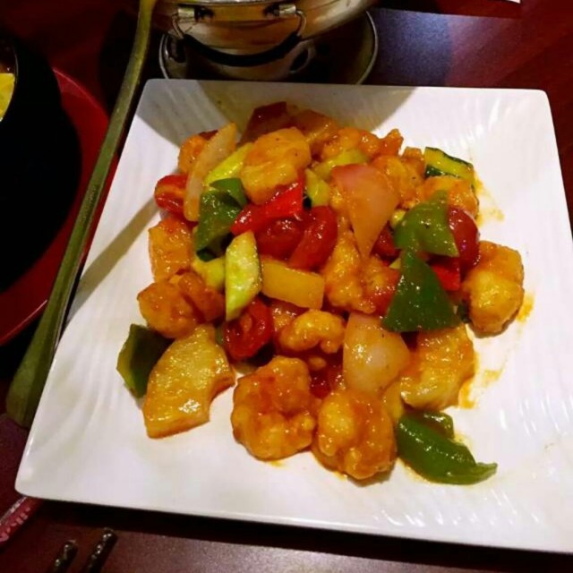 泰酱菠萝虾球