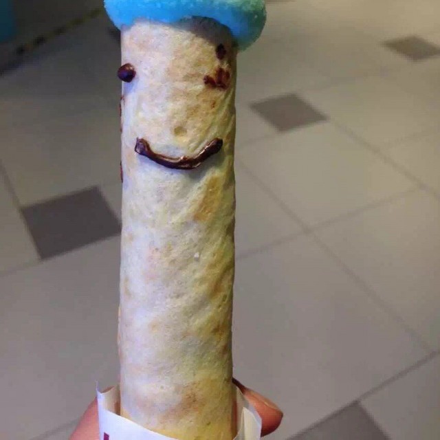 冰激凌蛋卷
