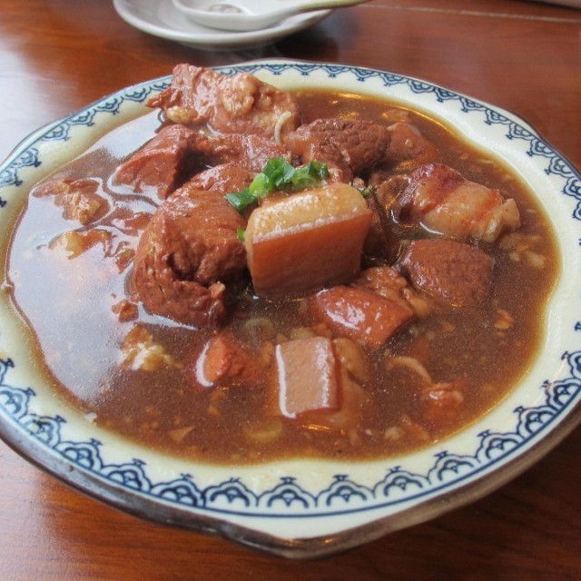 东方炖肉