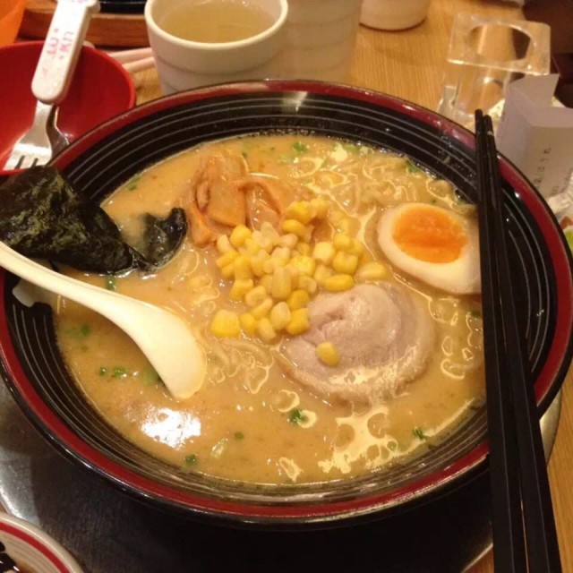 味增猪骨拉面