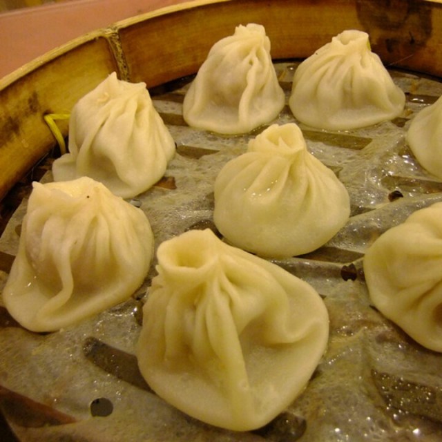 鲜肉小笼