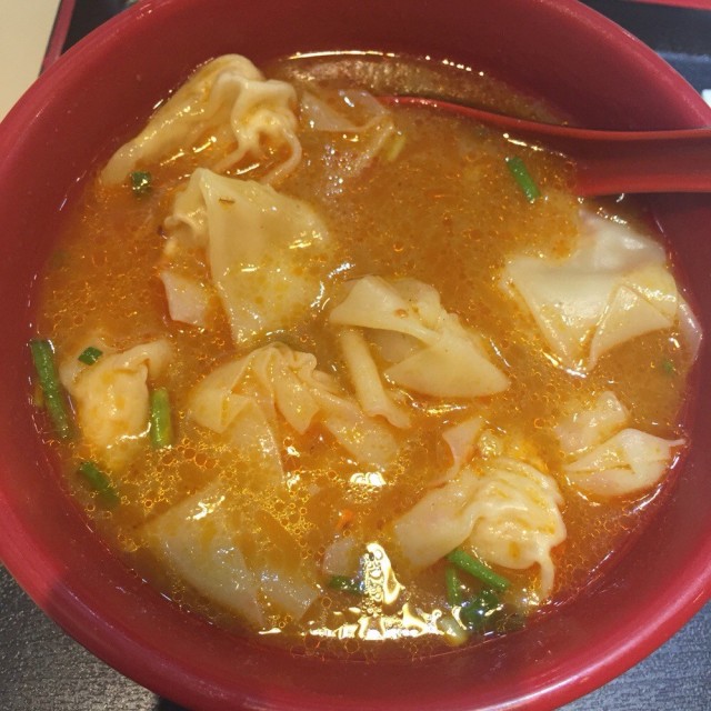 香菇鸡肉云吞