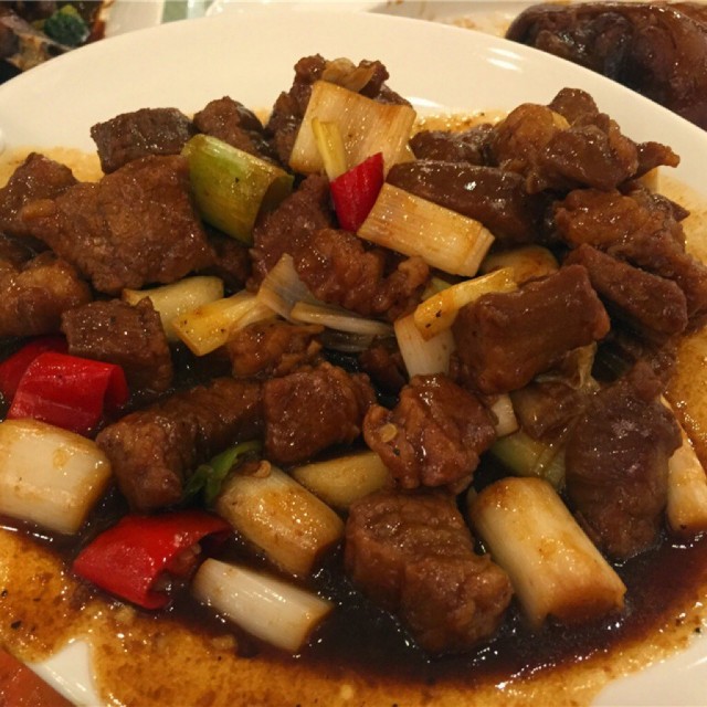 葱烧牛肉粒