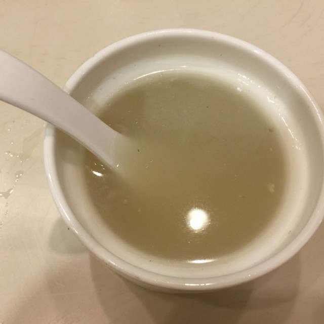 五指毛桃煲鸡