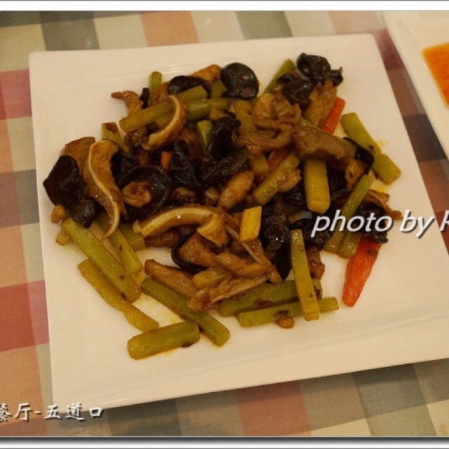 小炒月牙骨