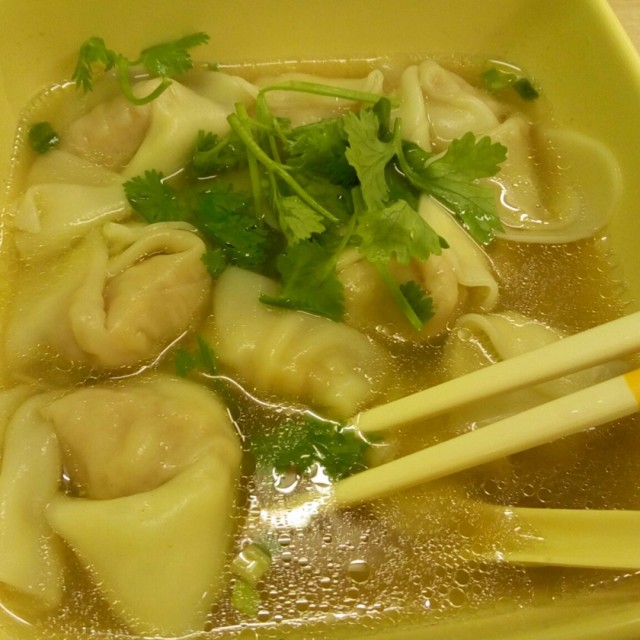 玉米鲜肉馄饨