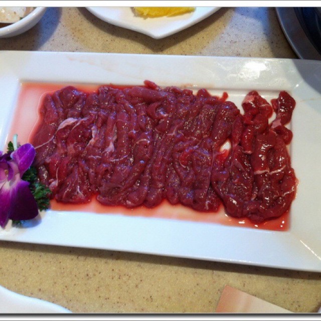 特色手切羔羊腿肉