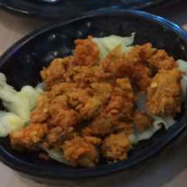 炸鱿鱼须
