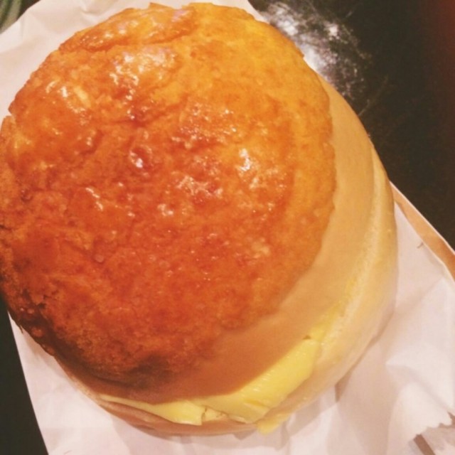 菠萝包
