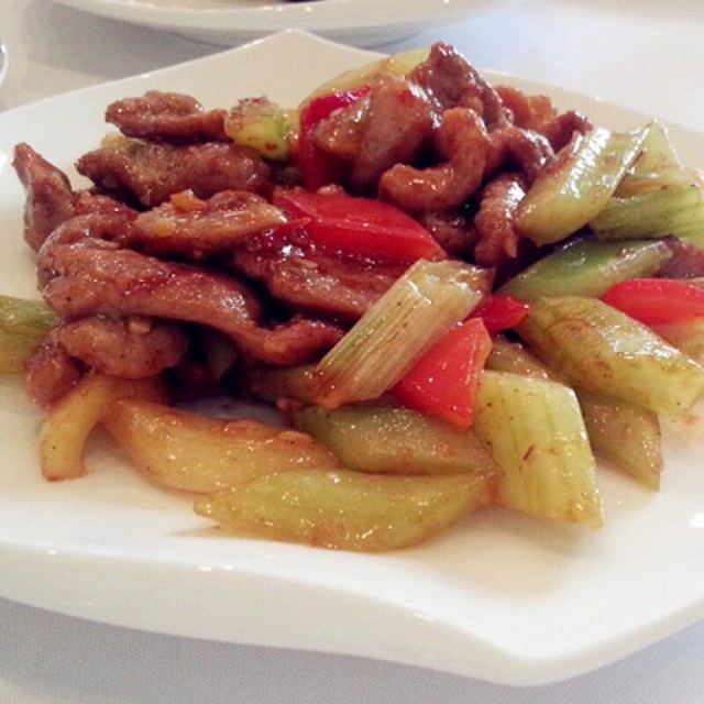 五彩炒鸭脯