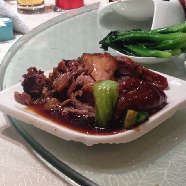 红烧肘子