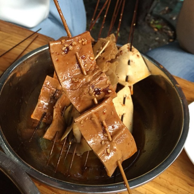 卤豆干