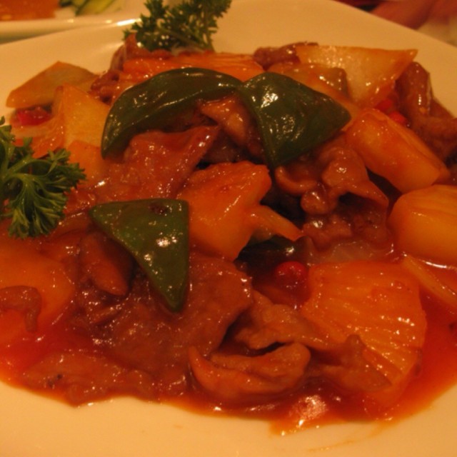 菠萝咕咾肉