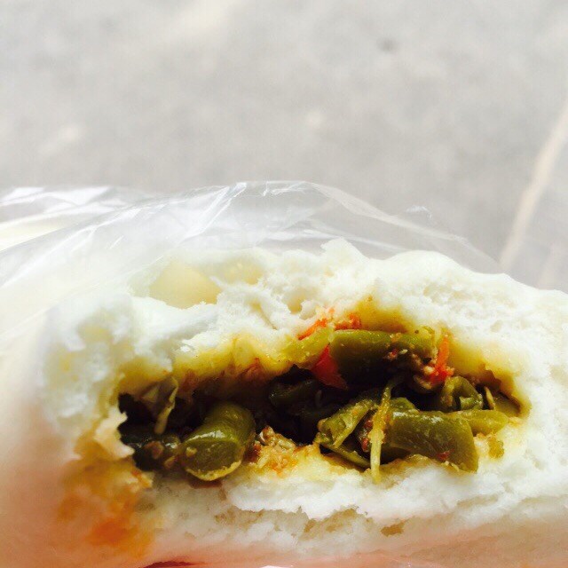 酸豆角包