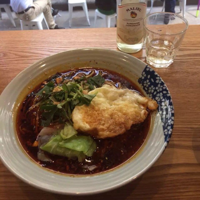 麻辣牛腩牛满面