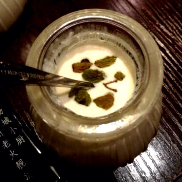 酸奶