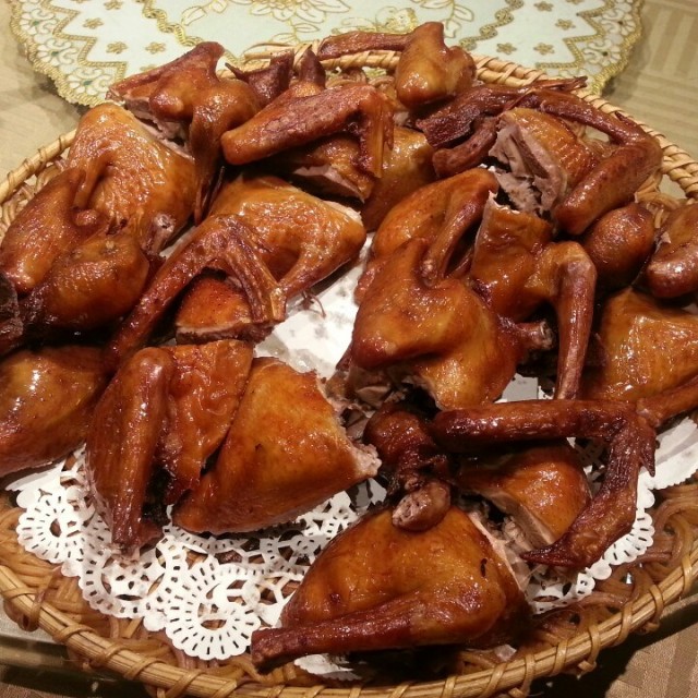 红烧乳鸽