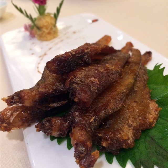 梅子烤籽鱼