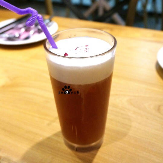 奶盖红茶