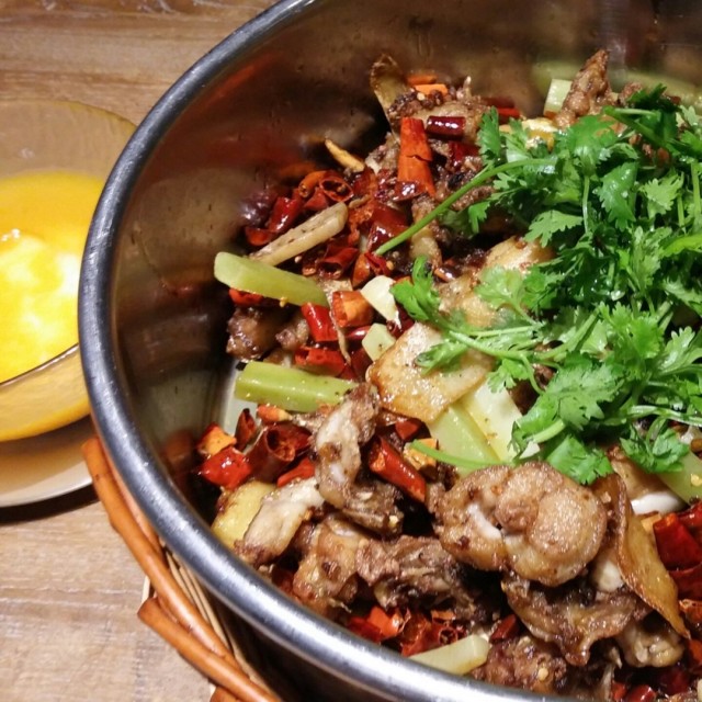 干锅牛蛙