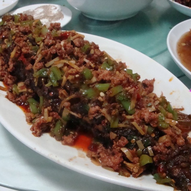 红烧肉沫鱼