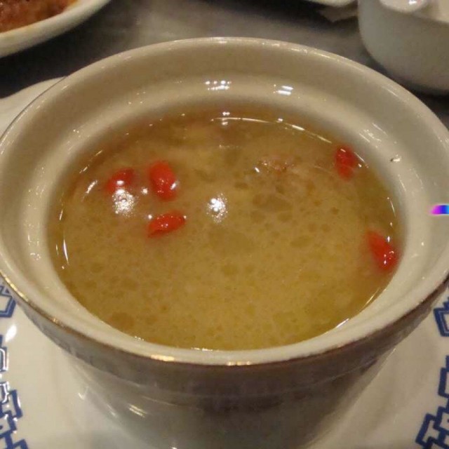 枸杞排骨汤