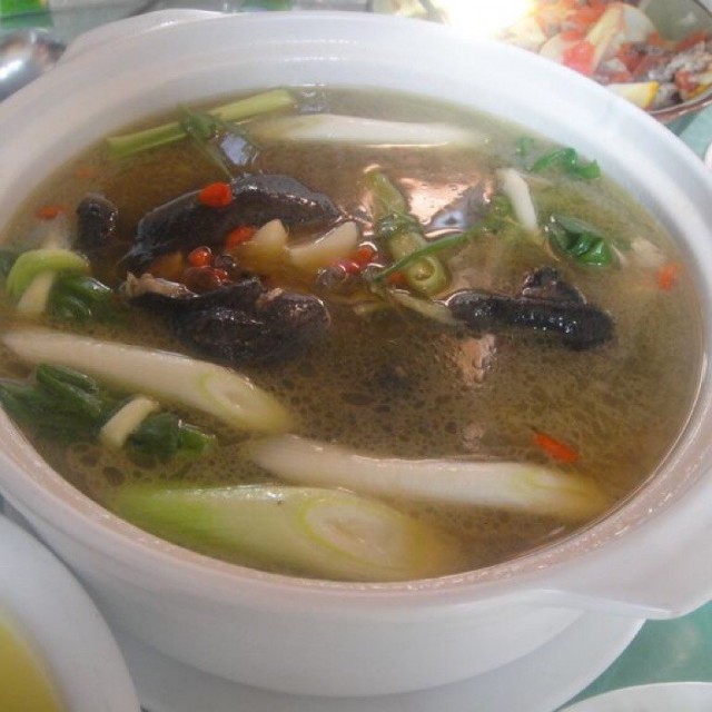 酸木瓜乌鸡汤
