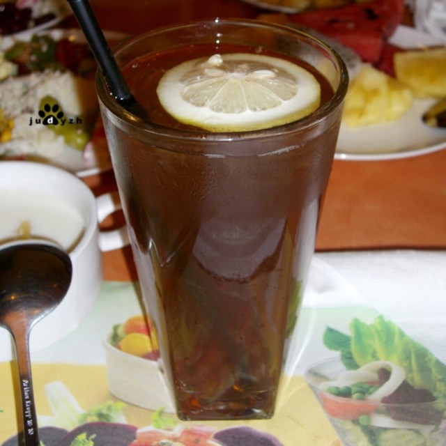 冰柠檬茶