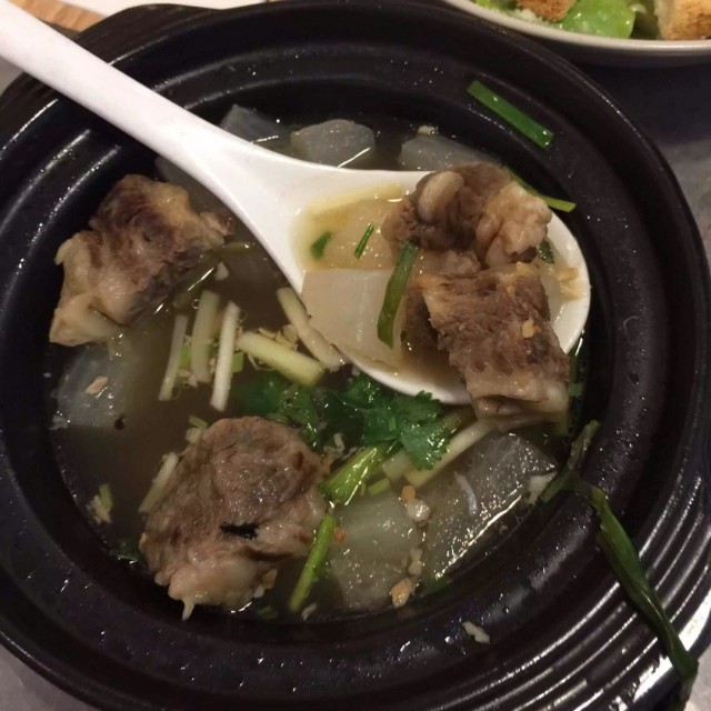 萝卜小排汤