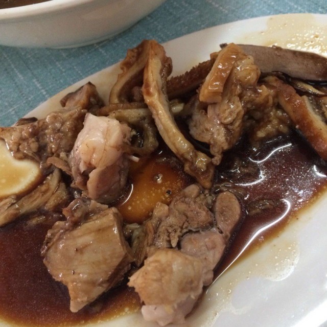 酱肘子