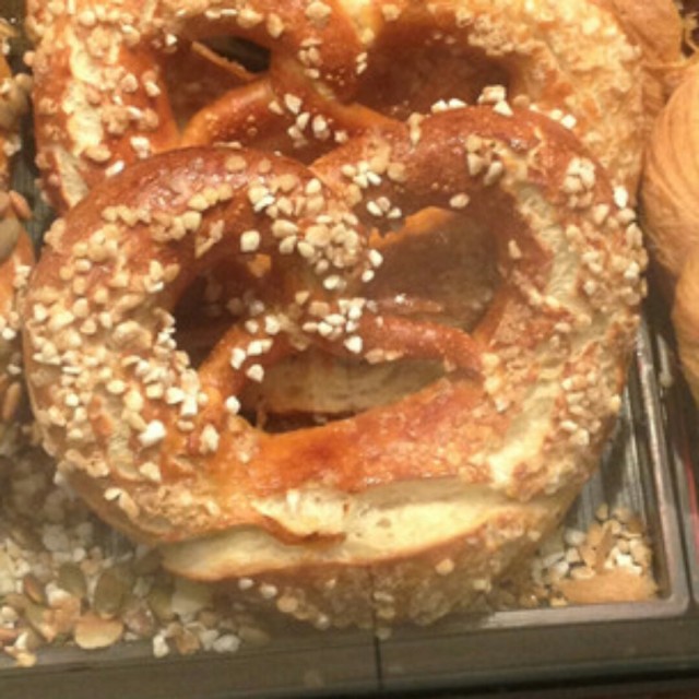 甜扭结饼