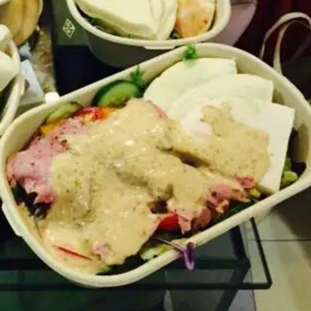 熏鸡肉沙拉