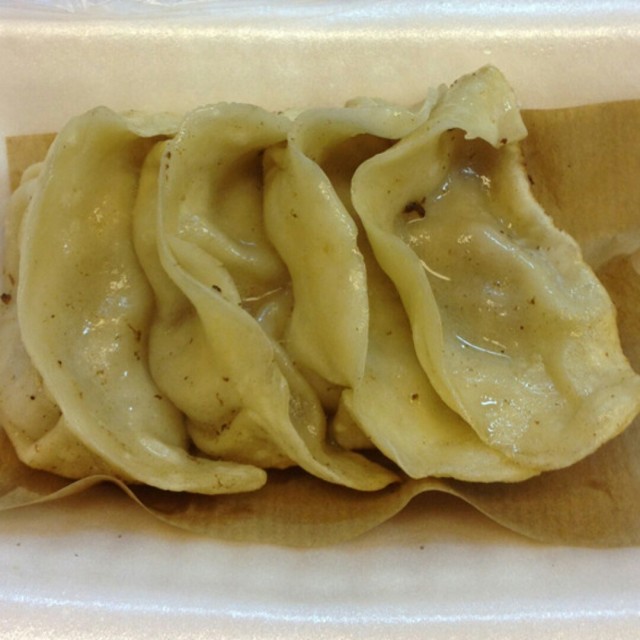 鲜肉锅贴