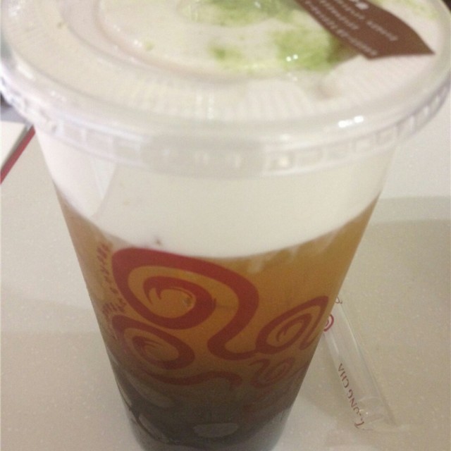 奶盖珍珠绿茶