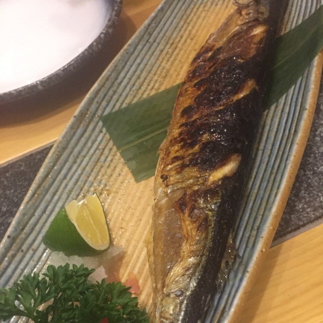 盐烤秋刀鱼