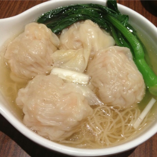 乒乓鲜虾云吞面