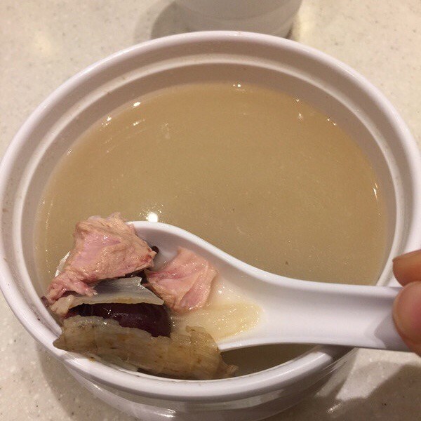 沙参玉竹煲瘦肉