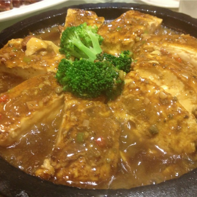 石板鹅肝酱煎让豆腐