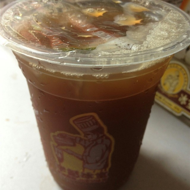 冰柠檬茶