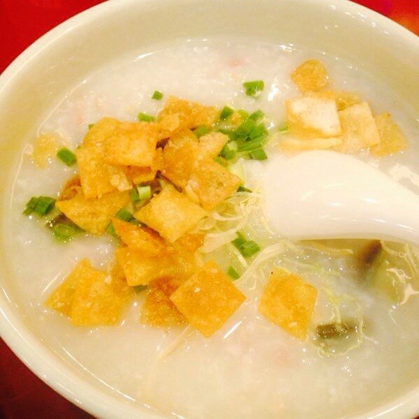 皮蛋瘦肉粥